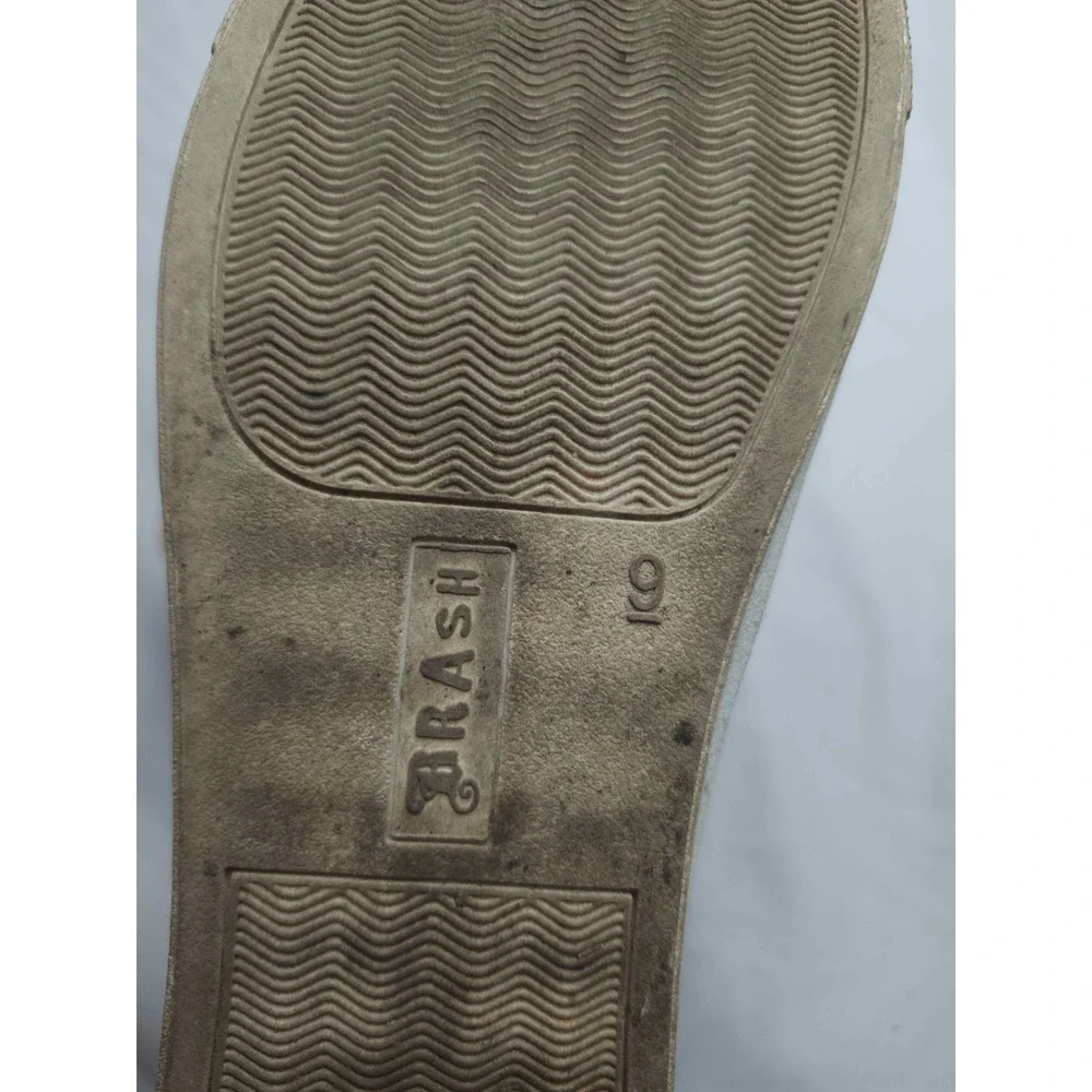 Brash‎ Quilted Flats Womens 9 Beige Faux Leather Slip On Ballet Comfort Sneakers